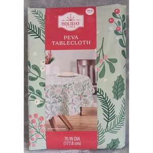 Peva‎ Tablecloth 70" Diameter Green With Holly Berries Leaves Christmas Round